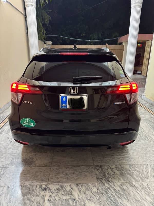 Honda Vezel 2015 10