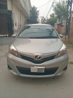 Toyota Vitz 2015