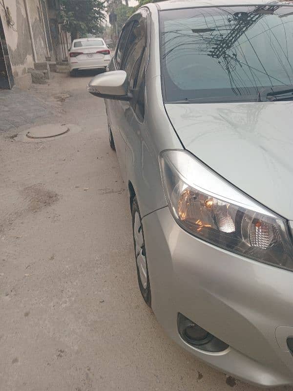 Toyota Vitz 2015 3