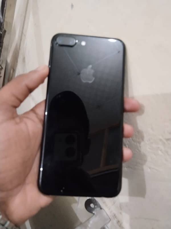 i phone 7 plus 128gb Official pta 10/9.5 all ok exchange possible 1