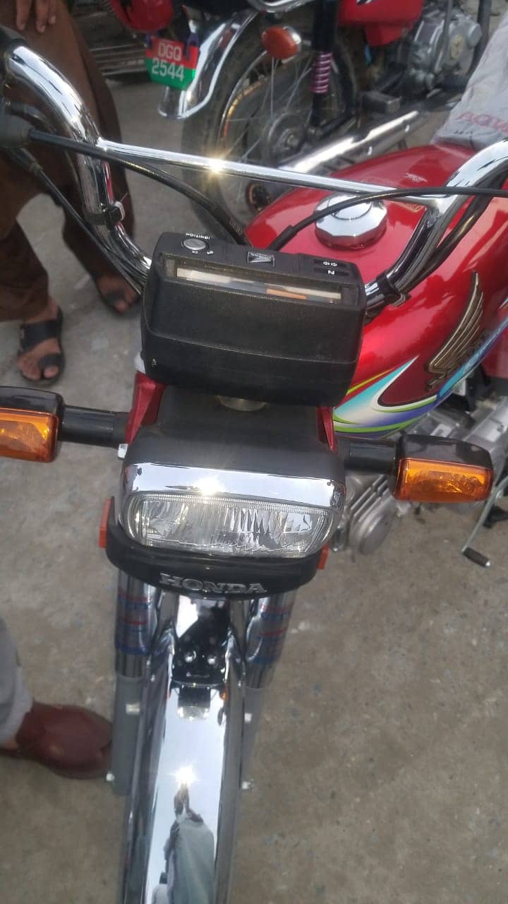 Honda CD 70 2024 0