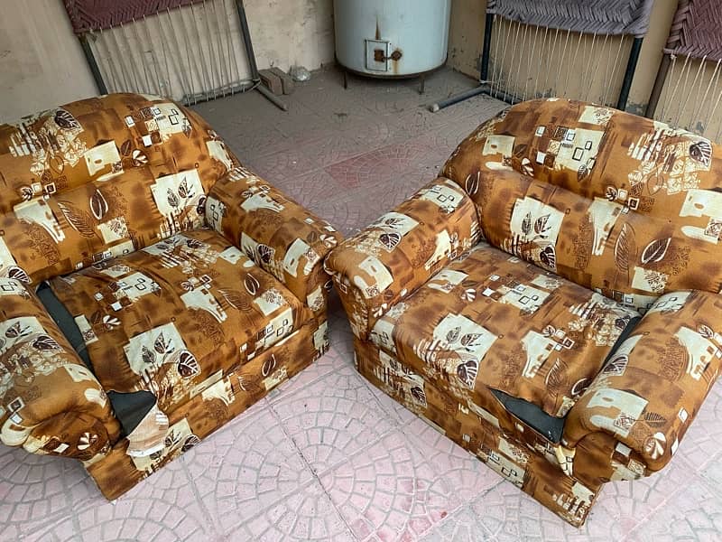 Sofa set 0