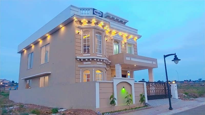 10 Marla Beautiful Spanish Villa is Available For Sale in Dha phase 05 Emaar islamabad 7