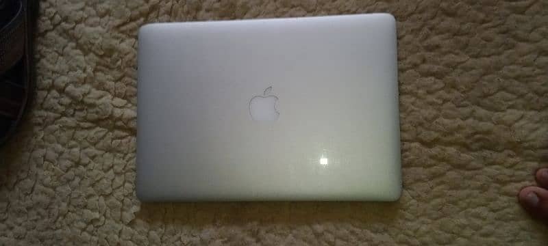 MacBook Air For Sell. Condition 10/10 0