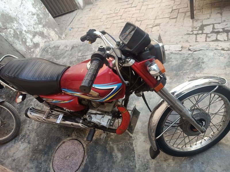 honda 125cc 2018 model for sale used bike for sale in Pakistan 3