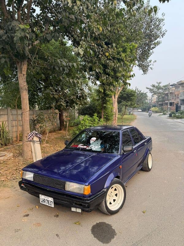 Nissan Sunny 1987 7