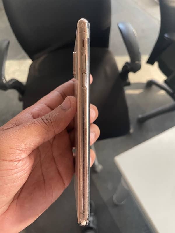 XS MAX 256 GB PTA APPROVED 1