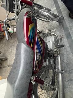 Honda  CD70