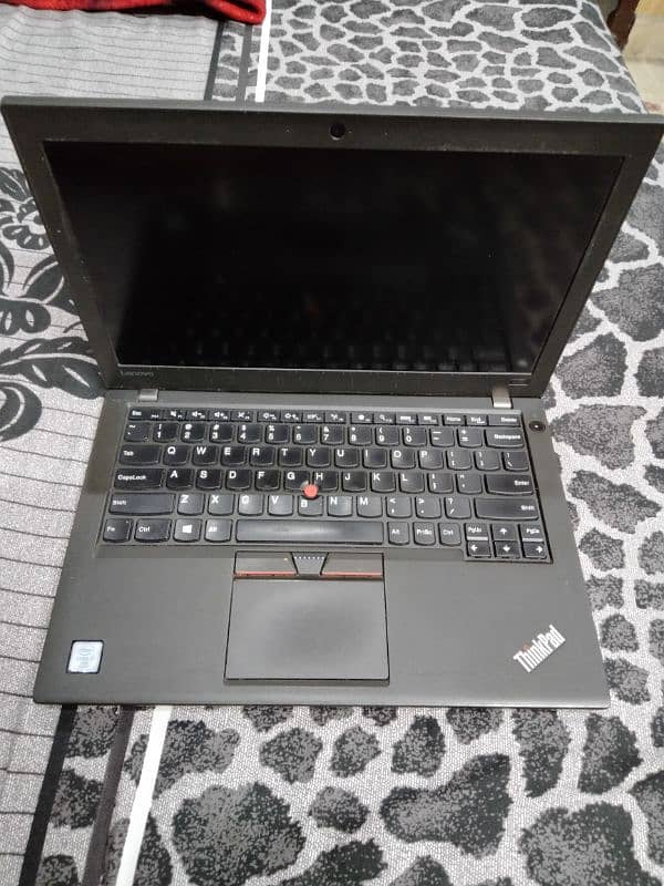 urgent sale Lenovo Thinkpad I 7 6th generation 8gbRam 0