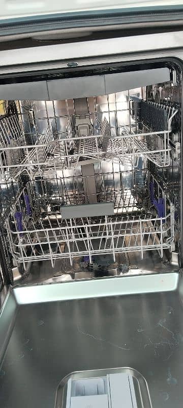 DAWLANCE DISHWASHER 3