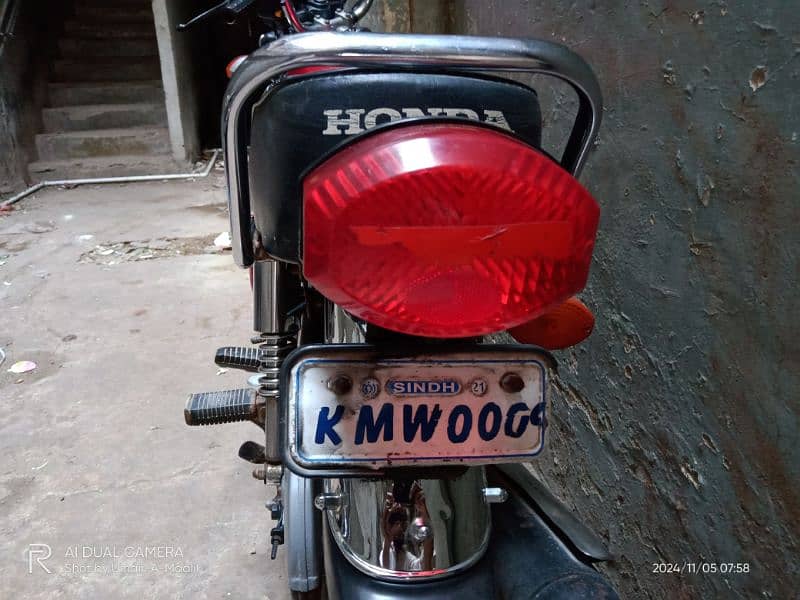 Honda 125 2019 Karachi #Golden#KMW-0009 2