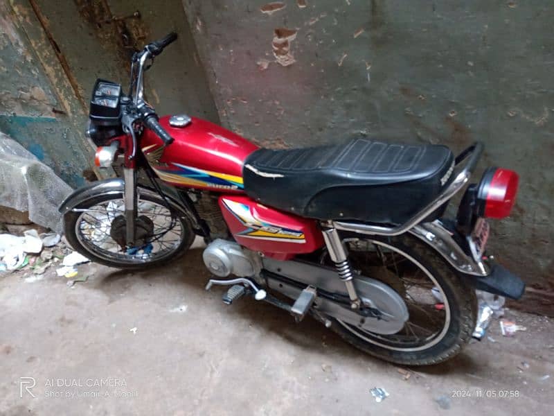 Honda 125 2019 Karachi #Golden#KMW-0009 3