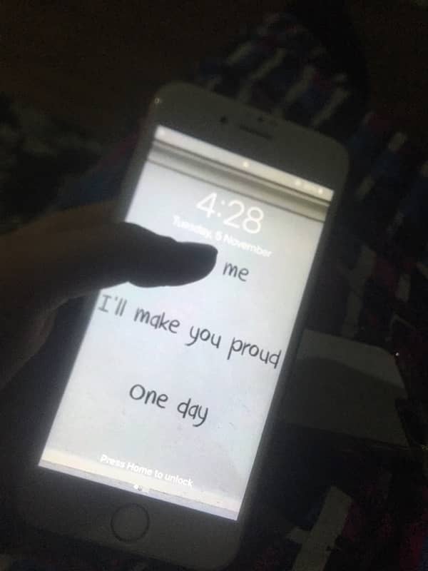 iPhone 6s urgent sale 3