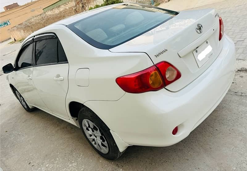 Toyota Corolla XLI 2010 4