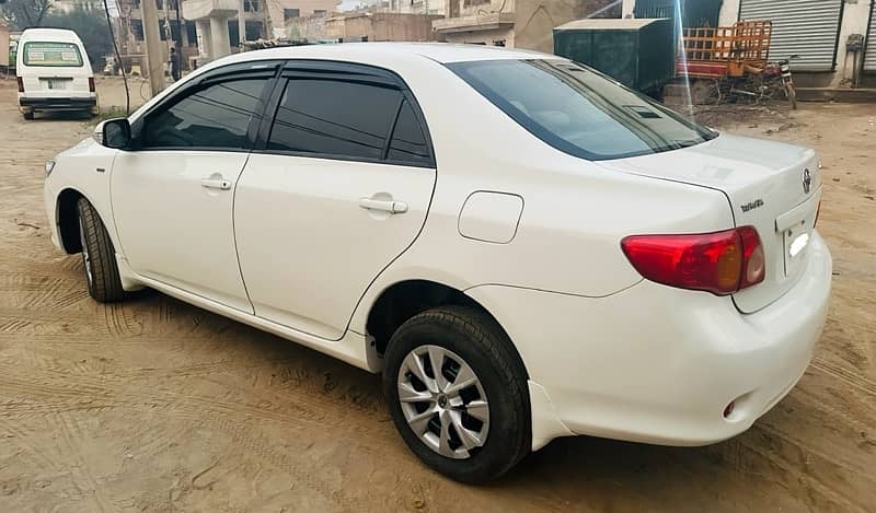 Toyota Corolla XLI 2010 5