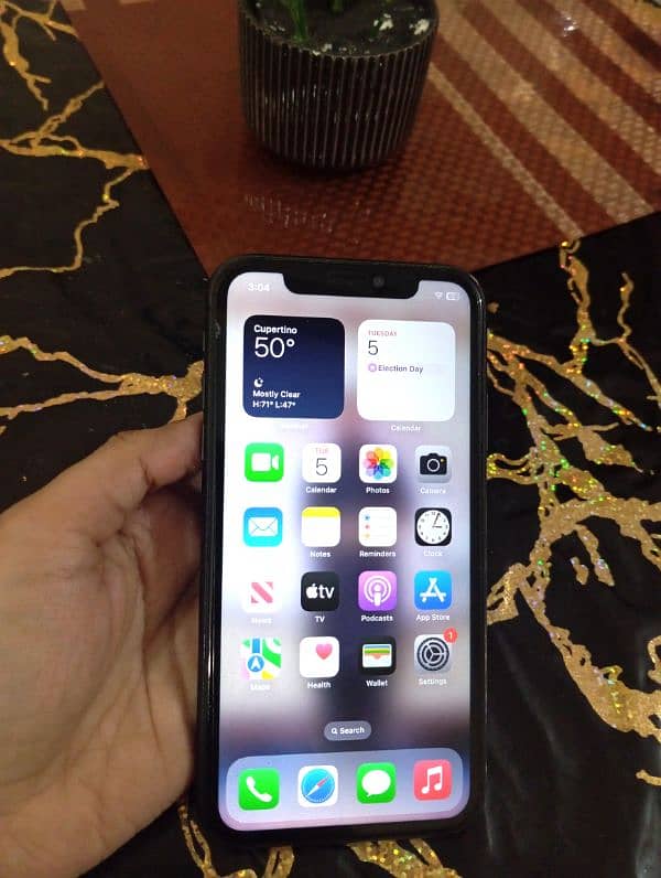 Genuine Used iPhone 11 in Excellent Condition – Great Deal! 5