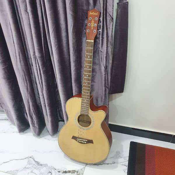 Good Quality and Durable Guitar 0