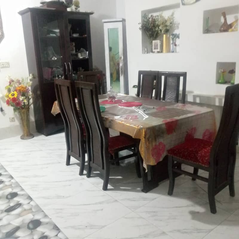 8 Marla used LIke Brand New house available for rent with gas in Safari block bahria town Lahore 13