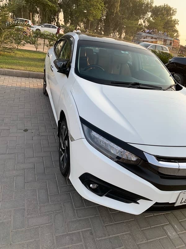 Honda Civic Oriel 2016 4