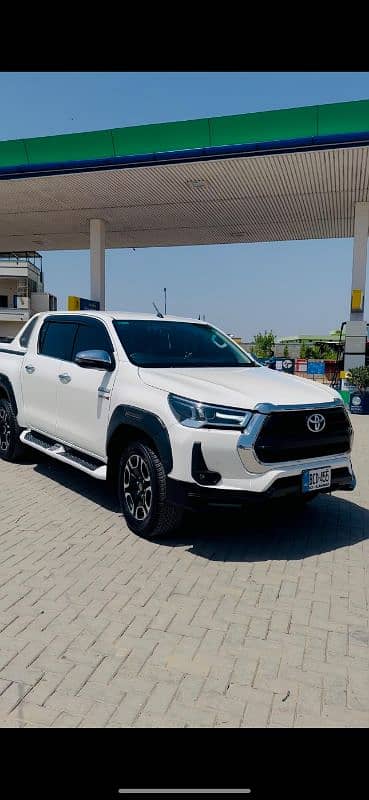 Toyota Hilux 2022 converted in Rocco 0