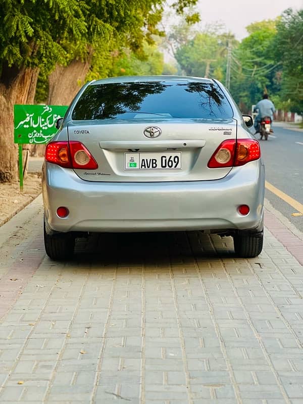 Toyota Corolla GLI 2011 2