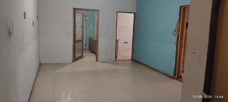 Commercial Building For Rent | Gulberg 5 7