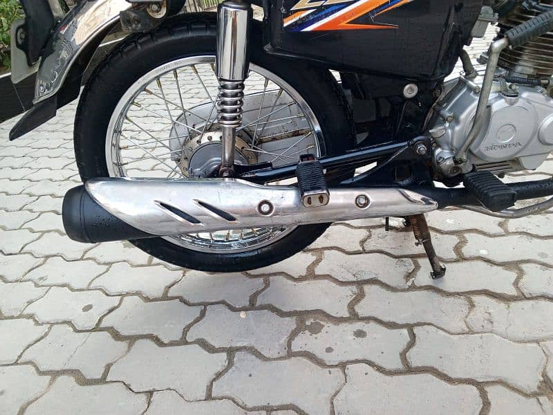 Honda 125 modal 18 number sailkot 16