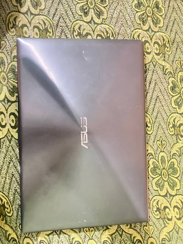 ASUS i3 2nD gen laptop 1