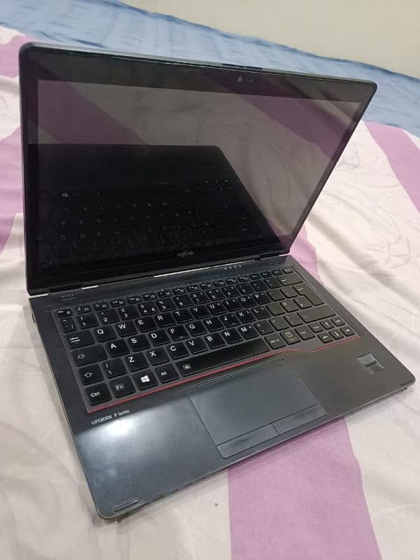 Fujitsu Lifebook P SeFujitsu Lifebook P Series -  Touch screen 1