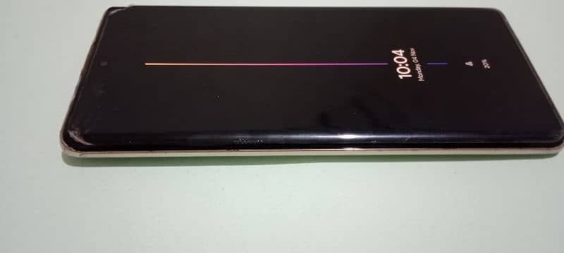 INFINIX ZERO 30 GOLD COMPLETE BOX 0