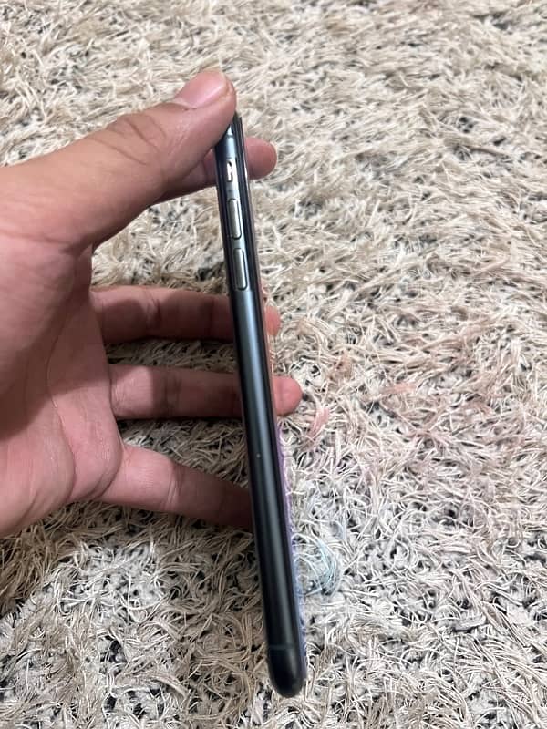 iphone 11 pro max non pta 2