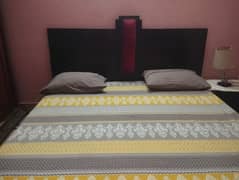 6 by 6.5 king size Bed with Side Tables Mattress and Dressing table