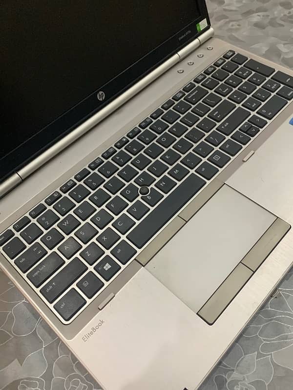 Hp EliteBook i7 3rd gen | 4GB RAM/128GB SSD 2