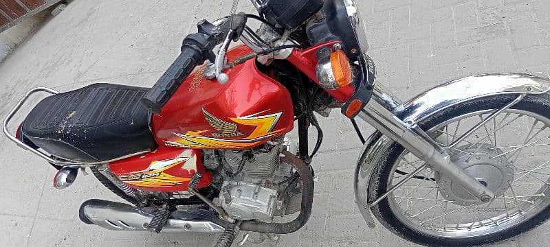 HONDA CG 125 2021 6