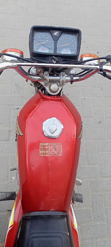 HONDA CG 125 2021 10