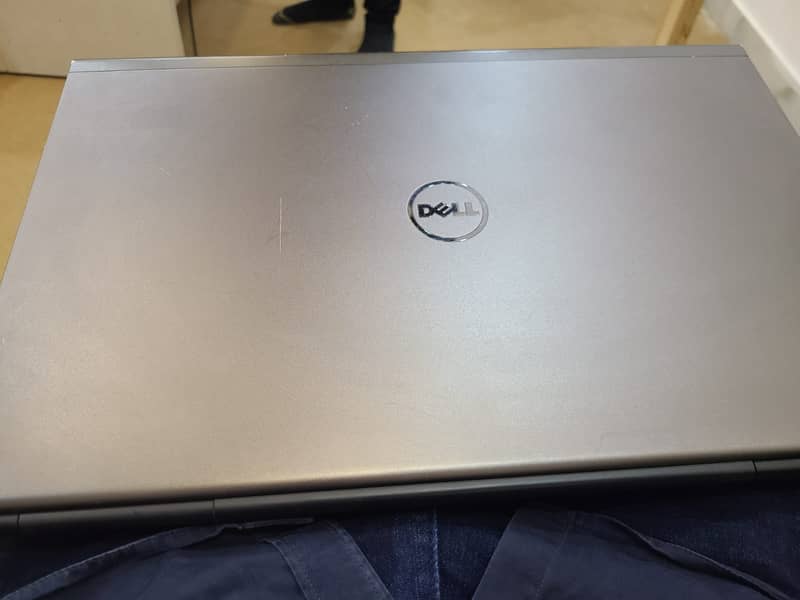 Dell Laptop Workstation 4