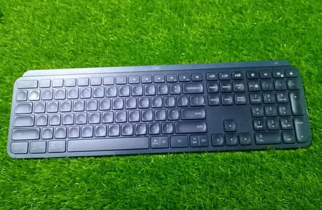Logitech MX Keys illuminated wireless Keyboard Stock Available