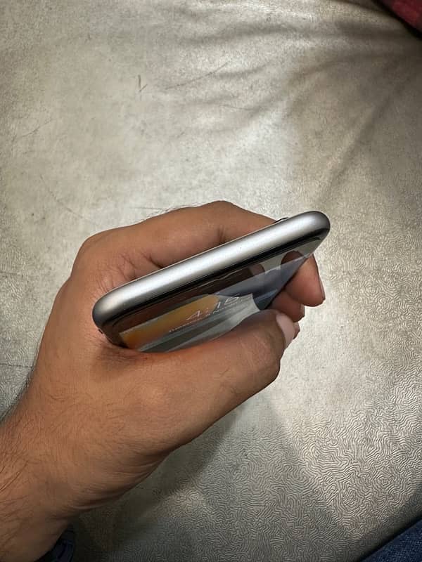 iPhone 6s, 64gb 7