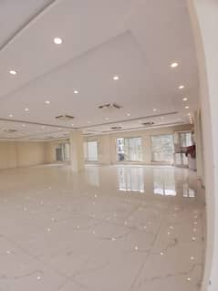 12 marla commercial hall 1st floor original picture original price for rent