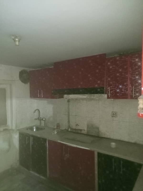 240 yard 3bed DD ground floor urgent for rent 5