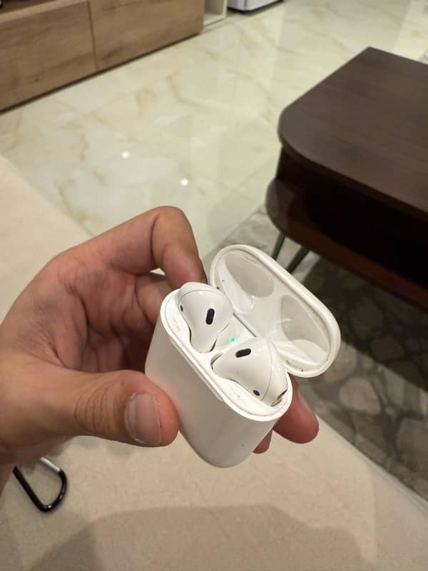 Apple Airpods 2nd Gen (Original not copy) 1