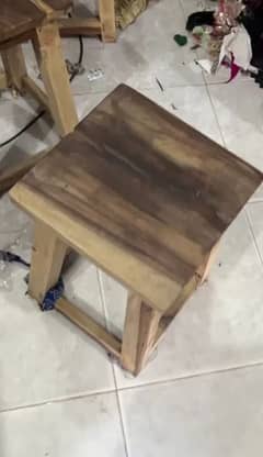 4 wooden stool 1800rs ek stool