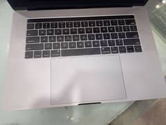 MacBook