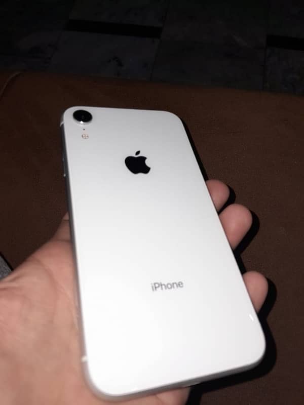 iphone xr 2