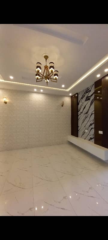 8 Marla Brand New House For Sale In Bahria Orchard Lahore 20