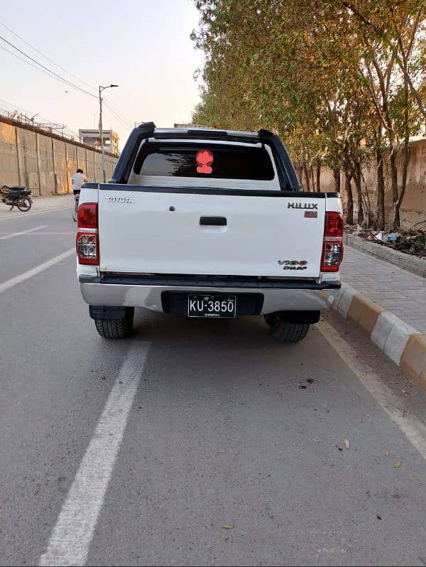 Toyota Hilux 2014 12