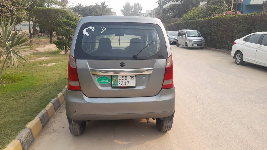 Suzuki Wagon R 2015 1