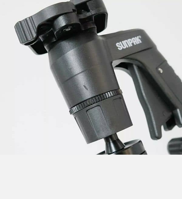 Sunpak 6000PG Tripod 1