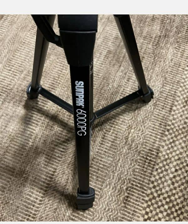 Sunpak 6000PG Tripod 3