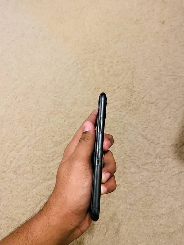 IPHONE 11 PRO(512GB) 1